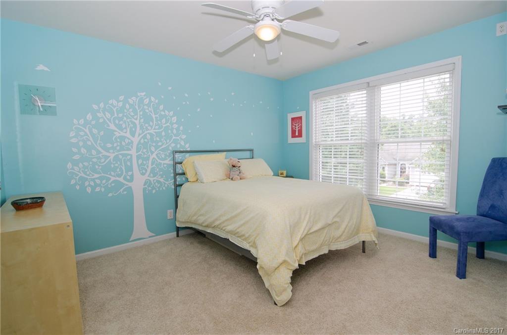 Autumn Cove At Lake Wylie - Residential