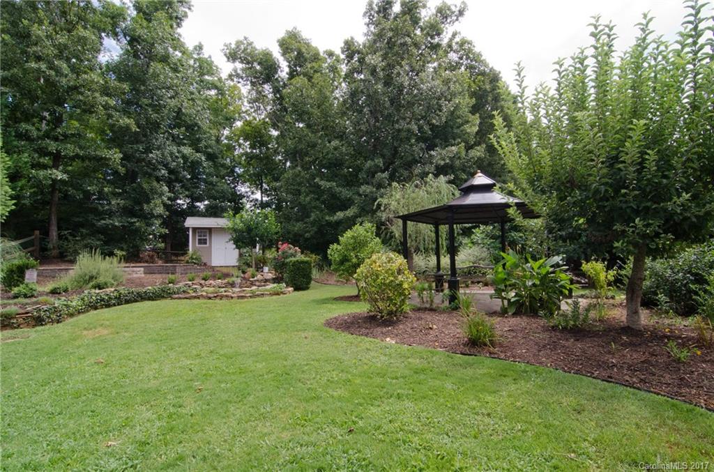 Autumn Cove At Lake Wylie - Residential