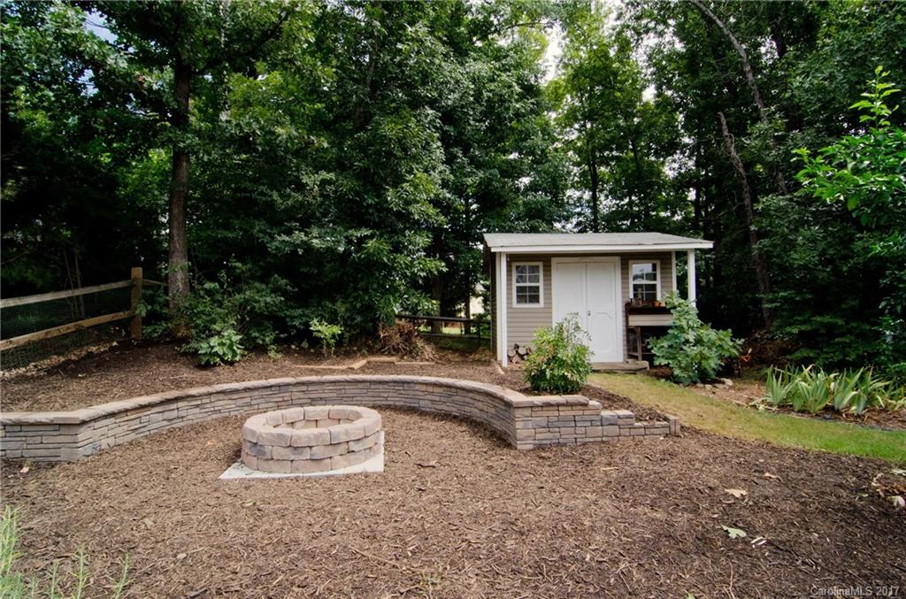 Autumn Cove At Lake Wylie - Residential