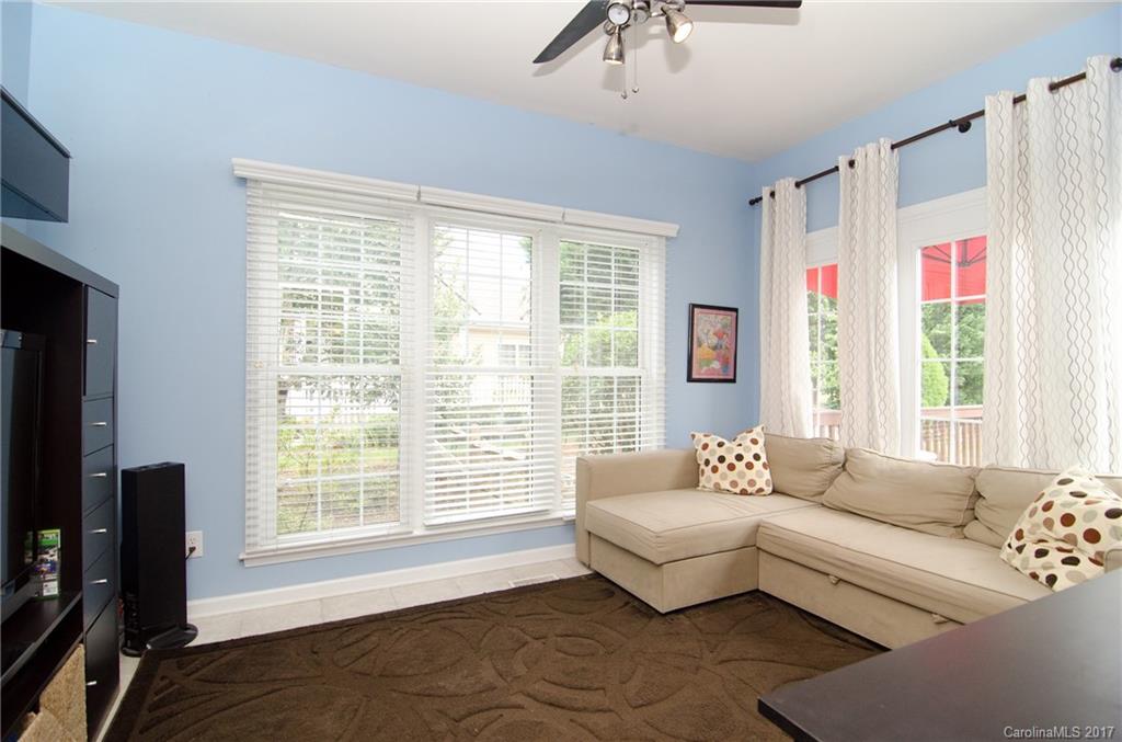 Autumn Cove At Lake Wylie - Residential