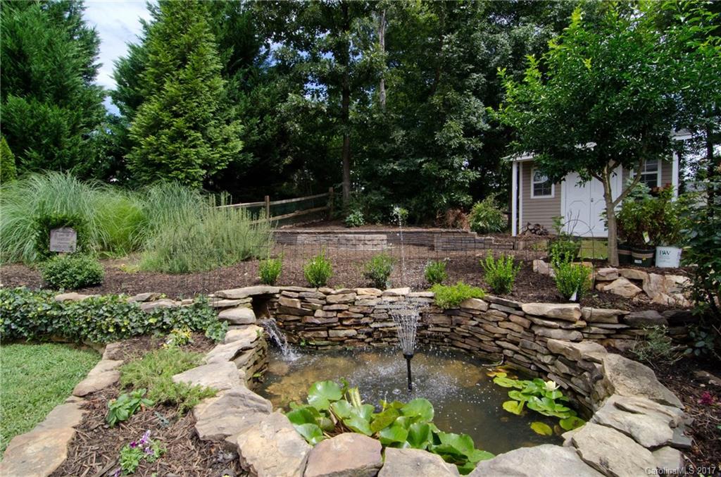 Autumn Cove At Lake Wylie - Residential