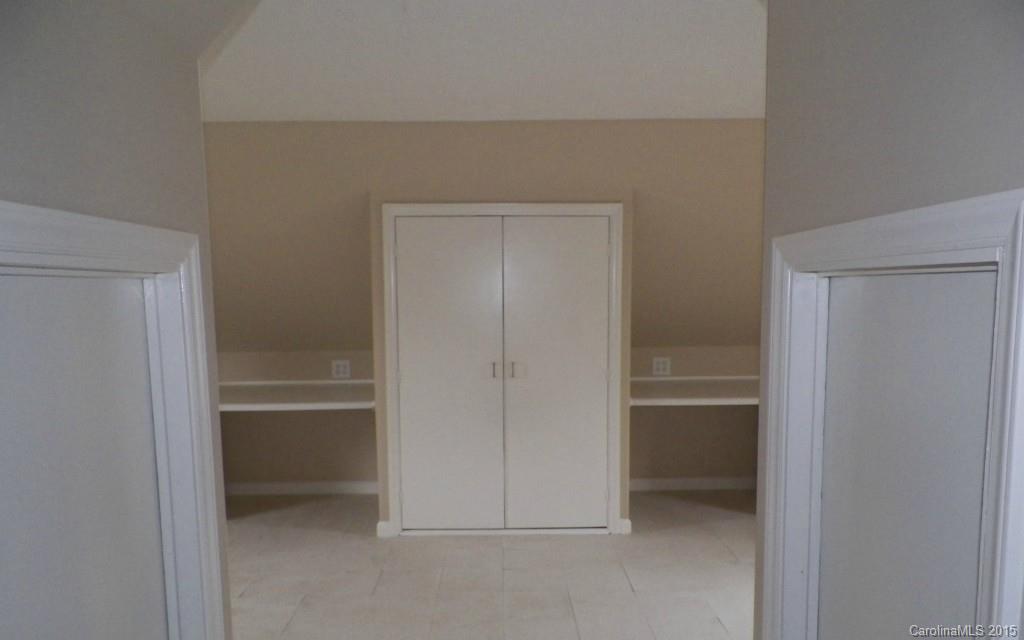 Forest Hills - Residential