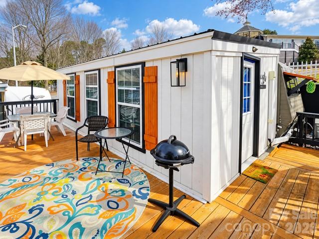 162 Dogwood Circle