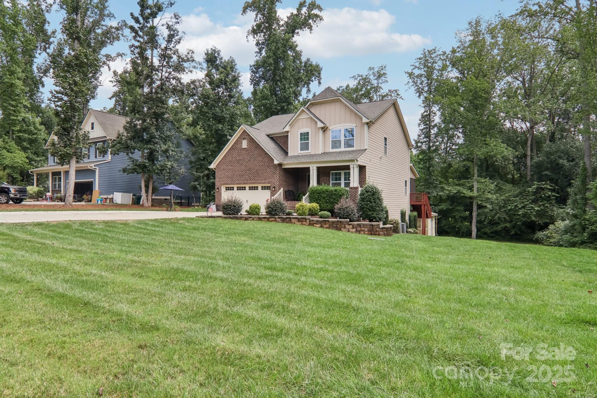 8305 Aspen Court