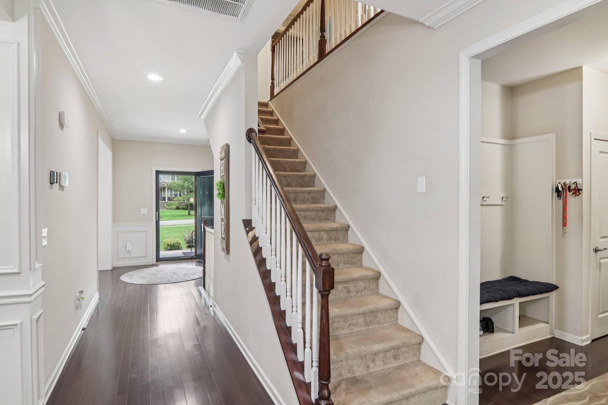 8305 Aspen Court
