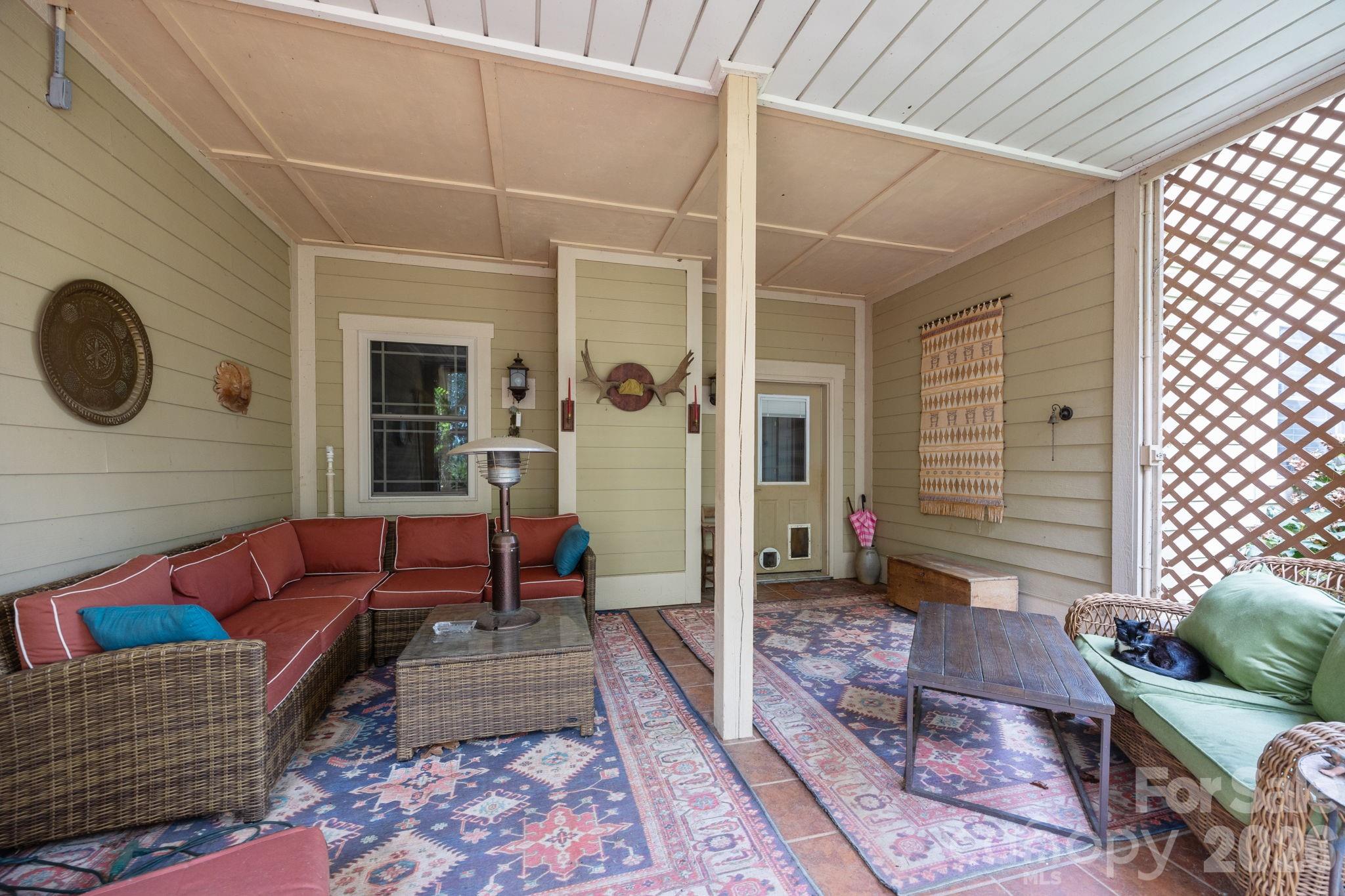 Mountain Shadows - Residential