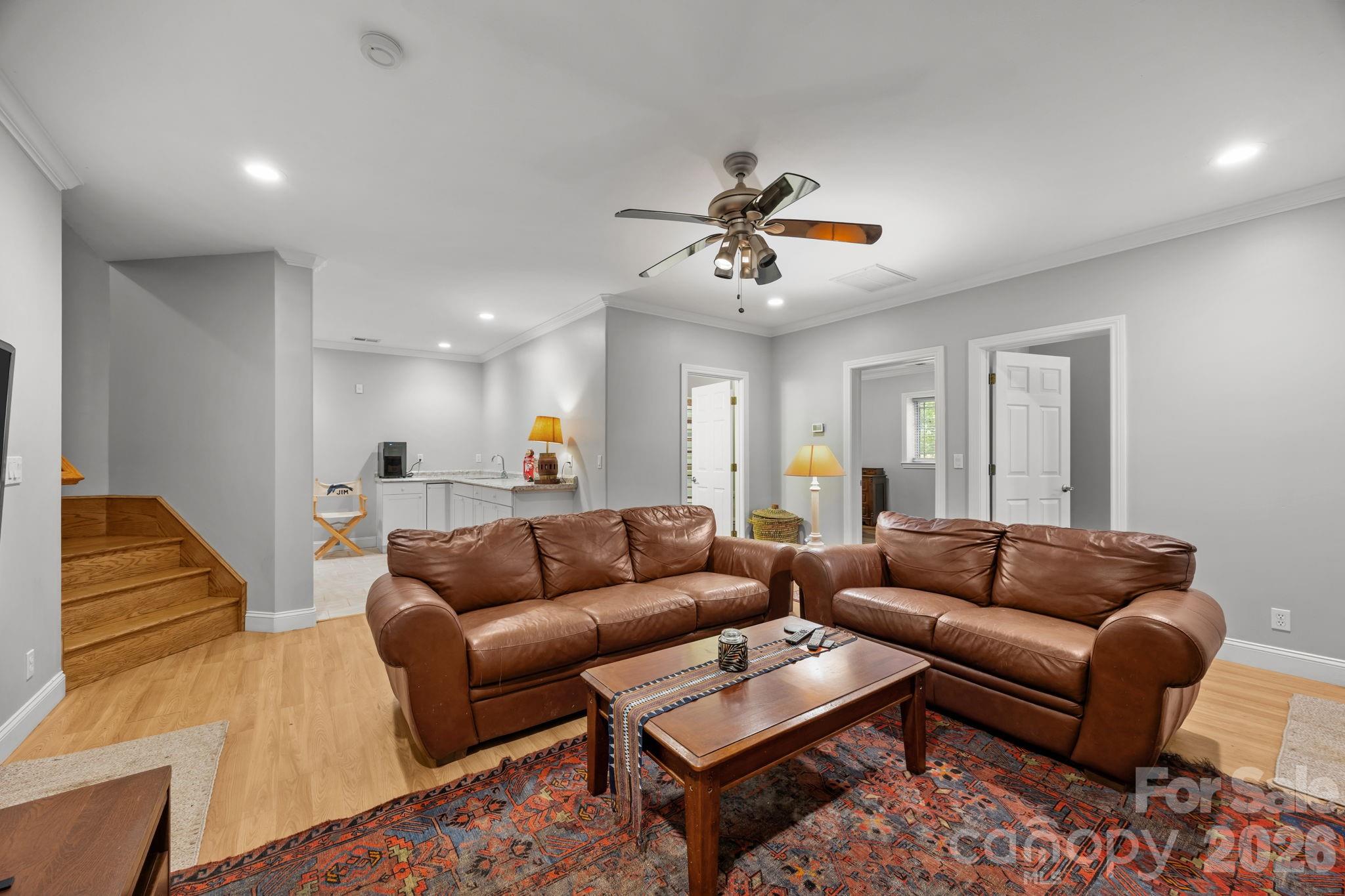 Mountain Shadows - Residential