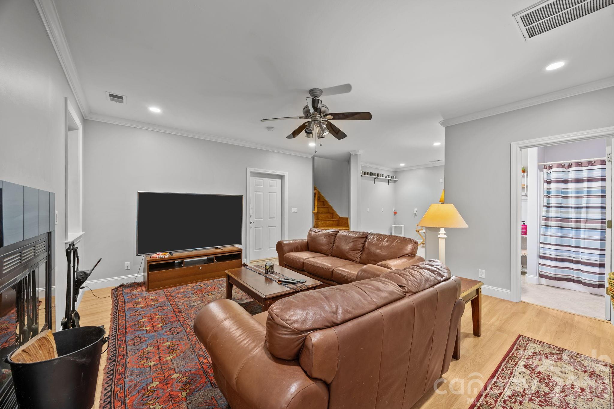 Mountain Shadows - Residential