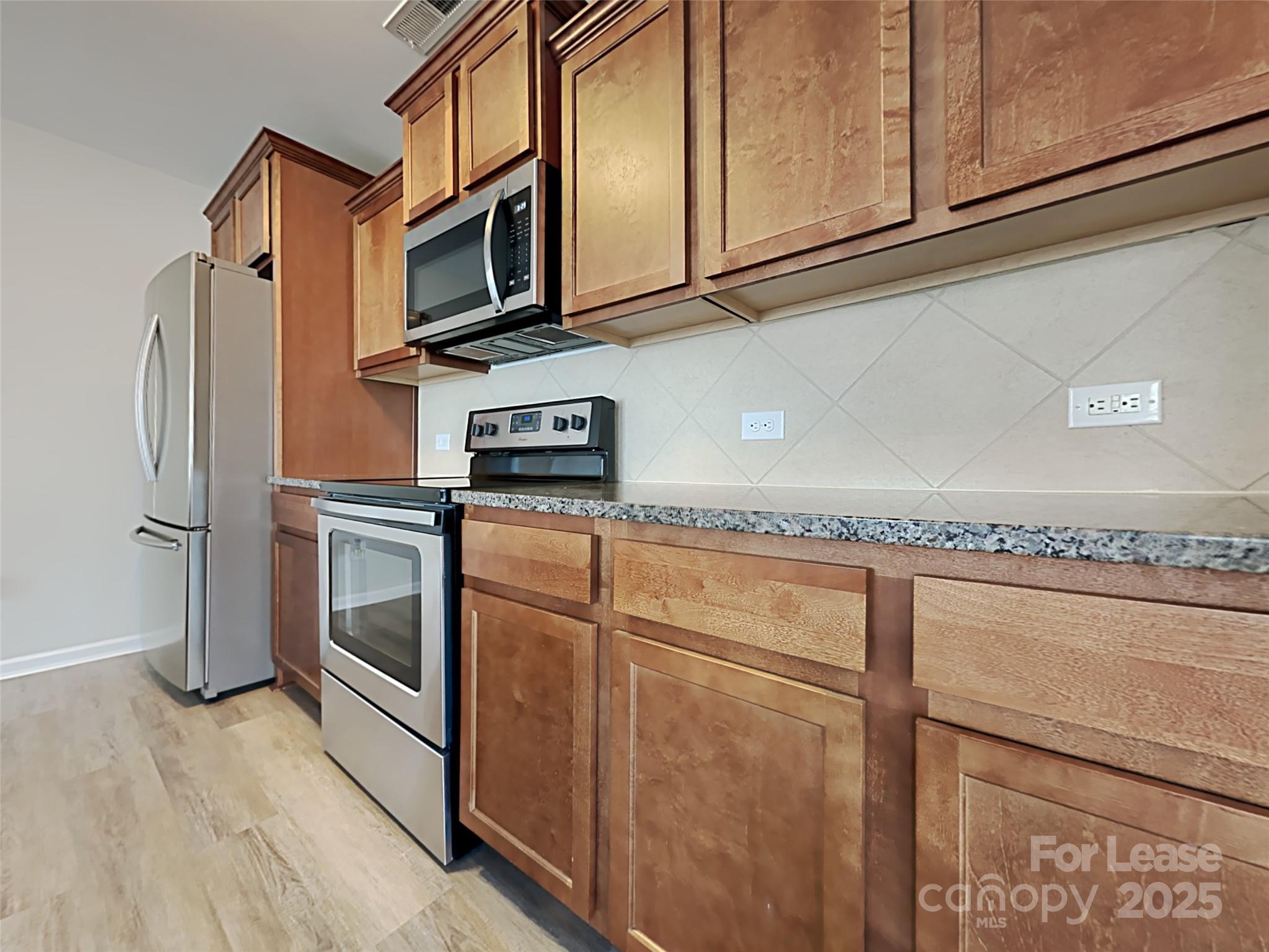 8188 Thornton Street