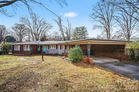 Photo of 750 Spring Street SW, Concord, NC 28025 (MLS # 4331402)