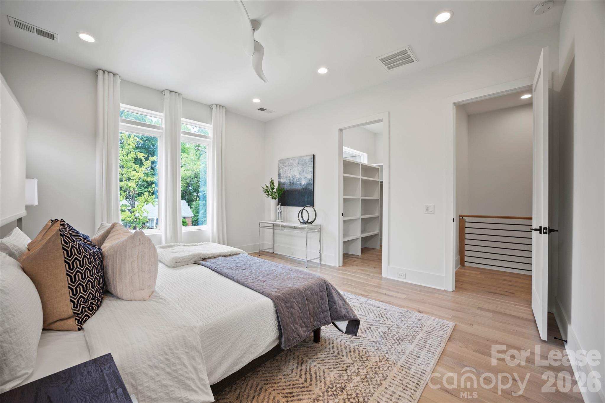 Laurelwood - Residential Lease