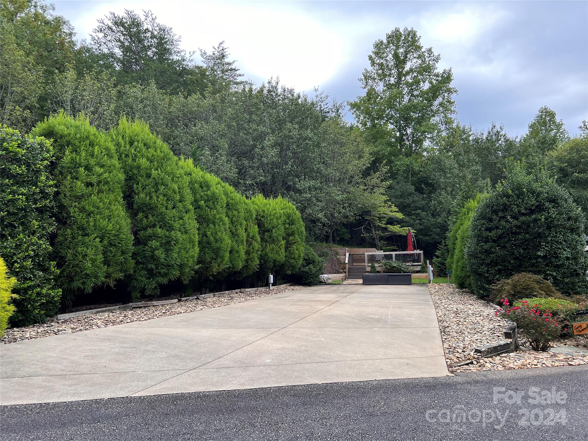 115 Cornell Circle