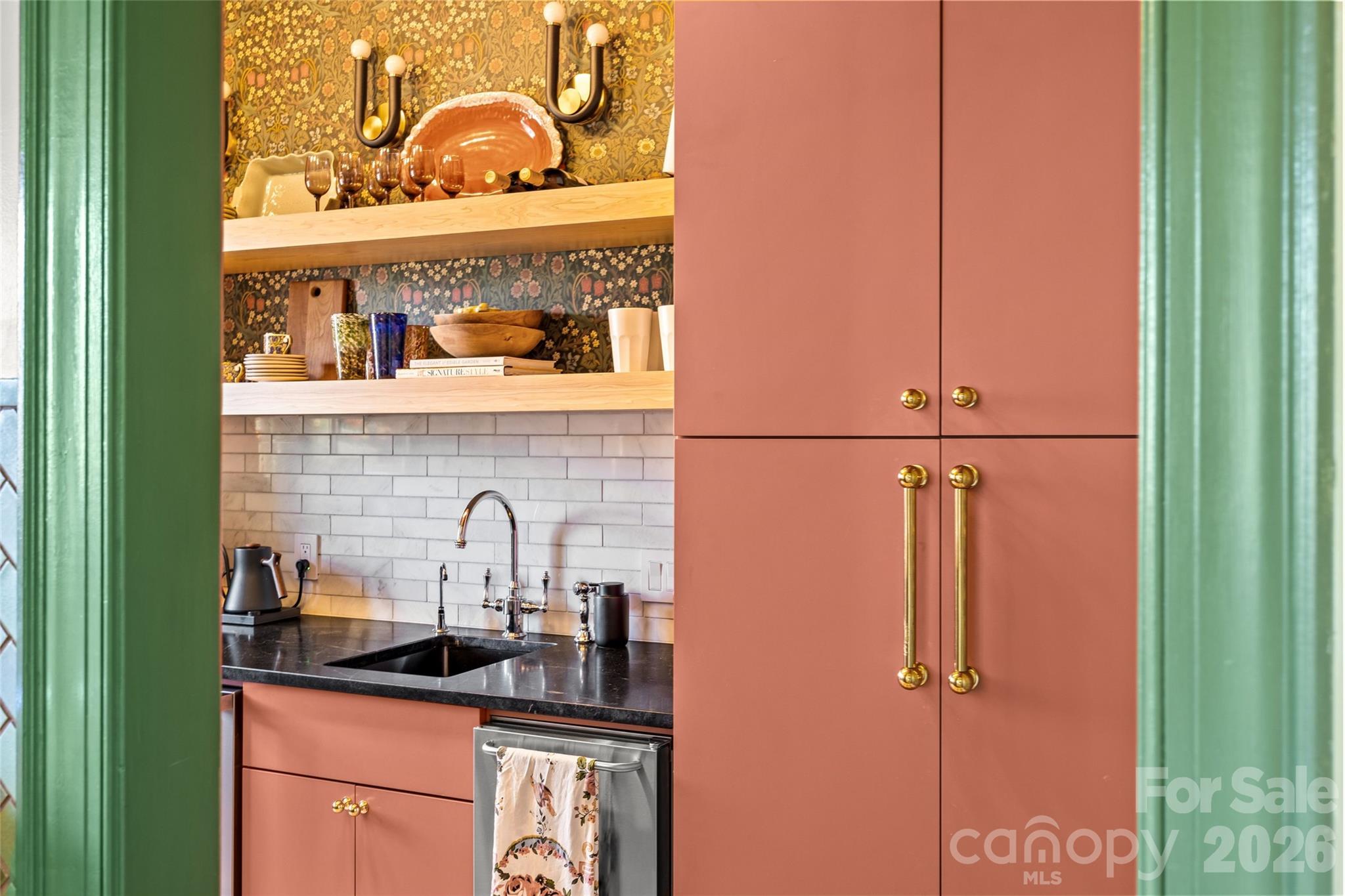 Myers Park Manor - Residential