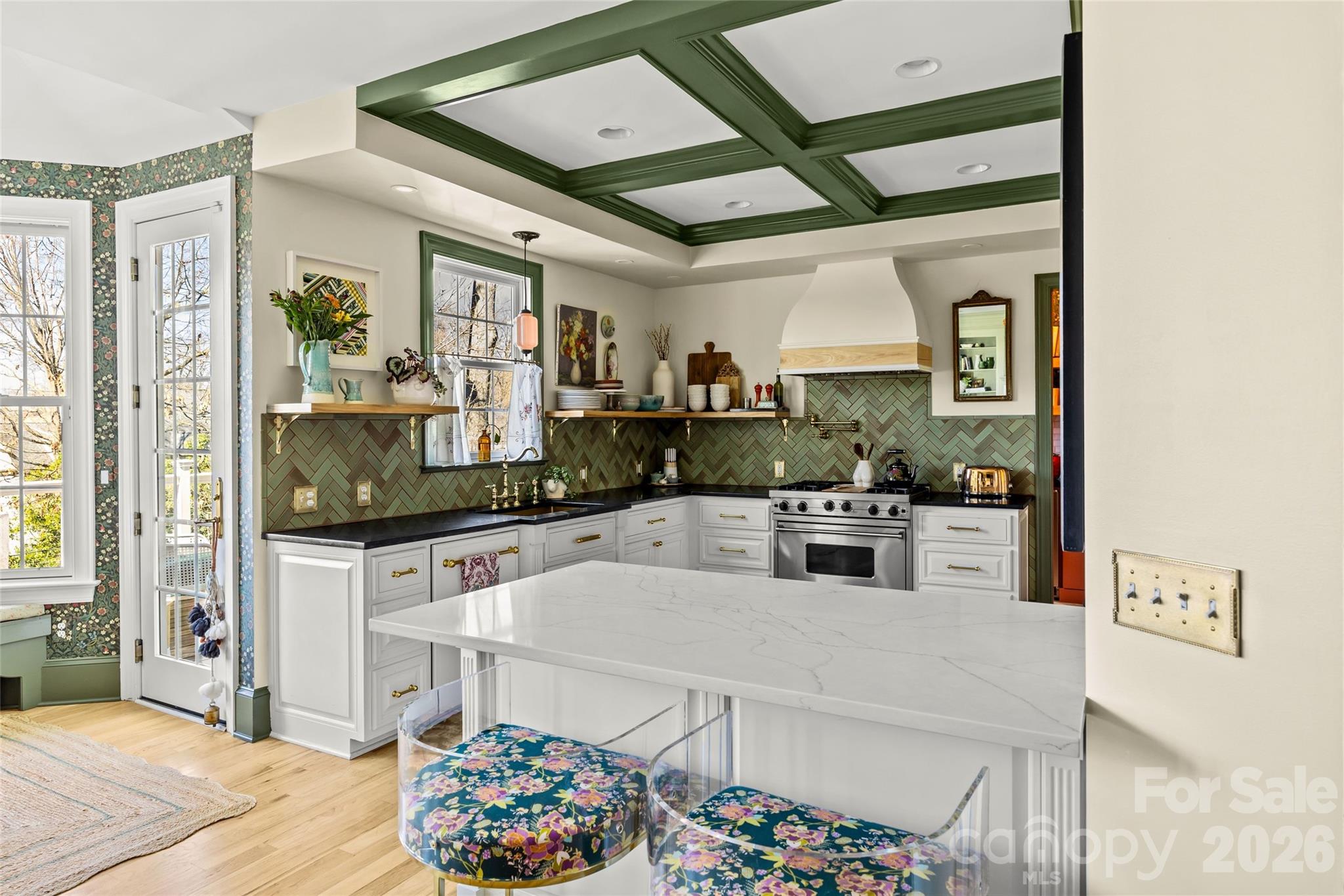 Myers Park Manor - Residential