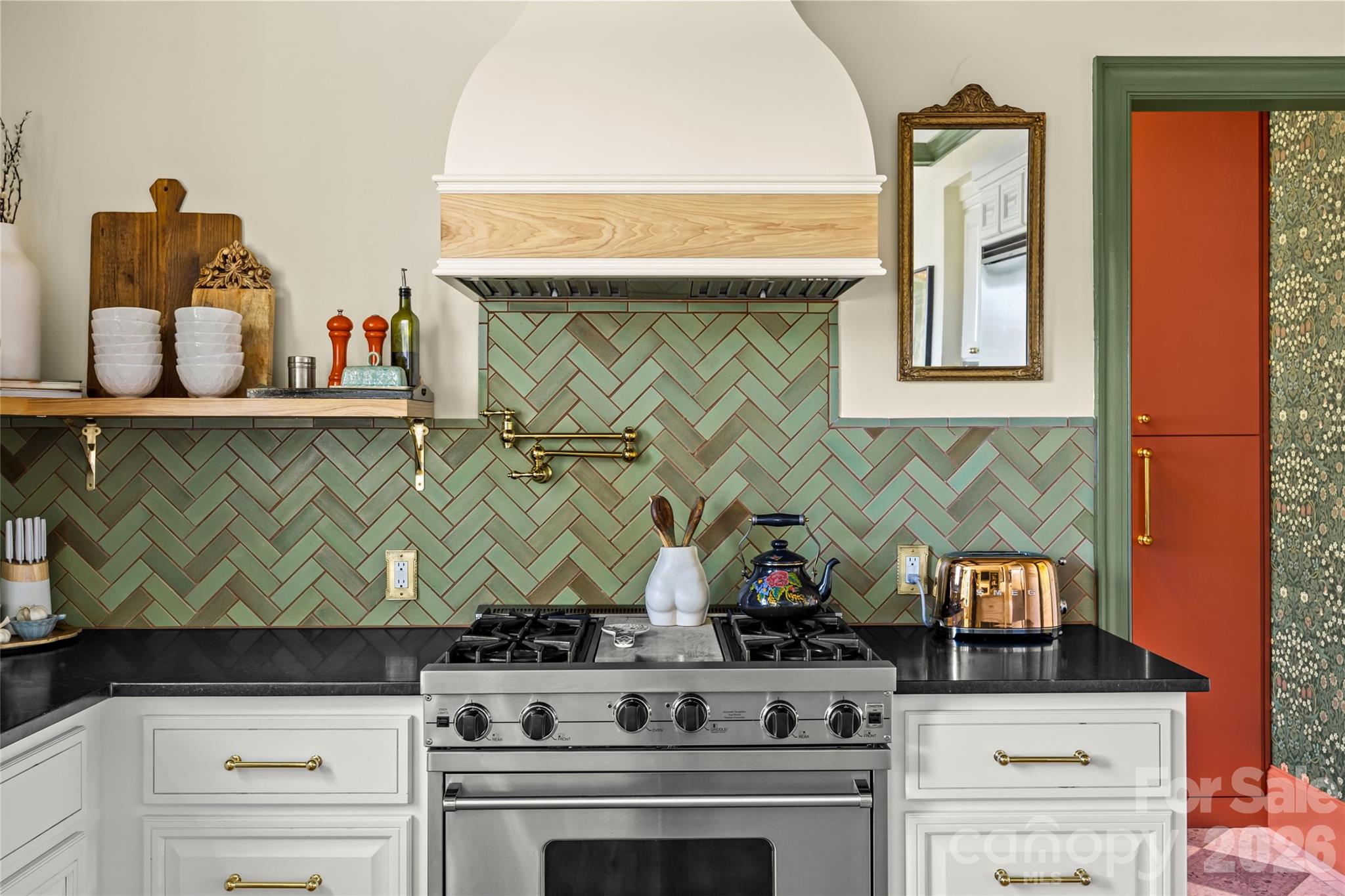 Myers Park Manor - Residential