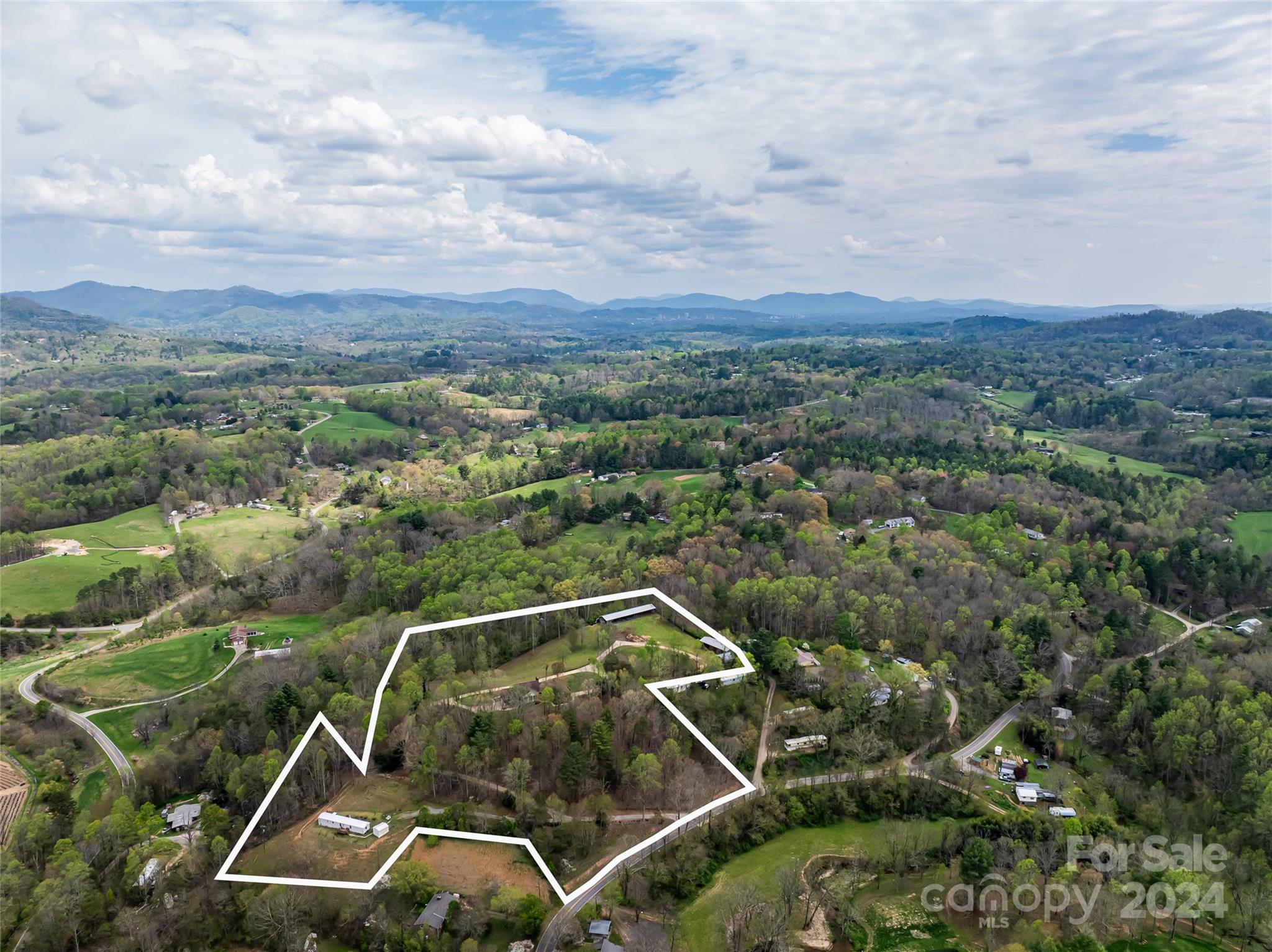 735 Macedonia Road