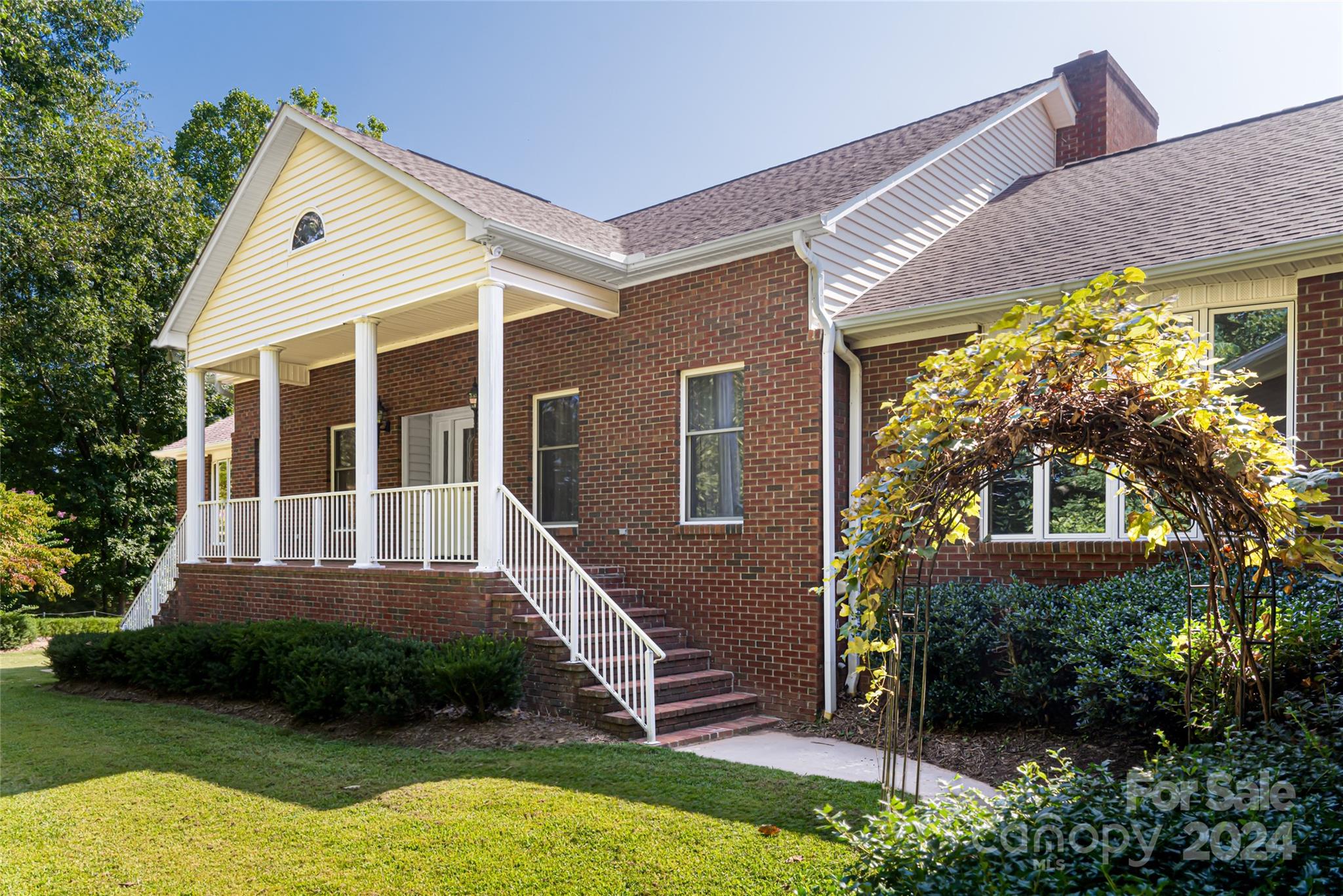 735 Macedonia Road
