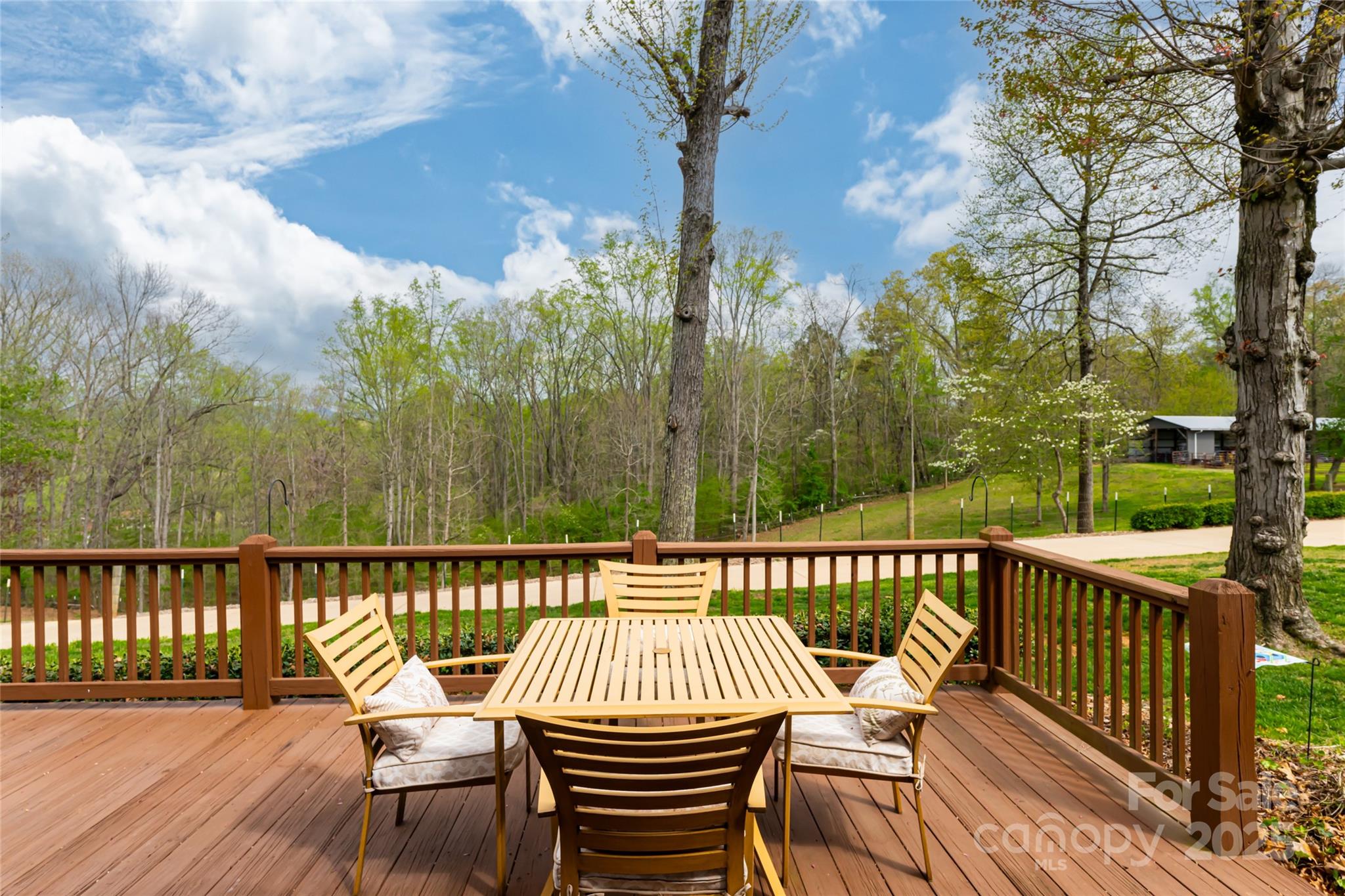 735 Macedonia Road