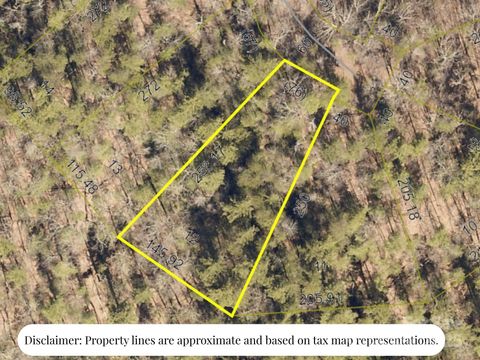 Photo of 8610 Crestline Court, Morganton, NC 28655 (MLS # 4311310)