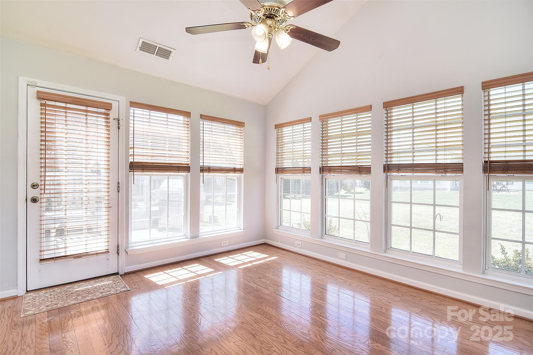 Planters Walk - Residential