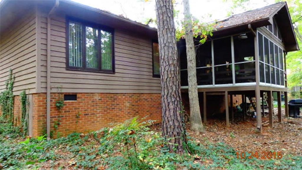 River Hills - Residential