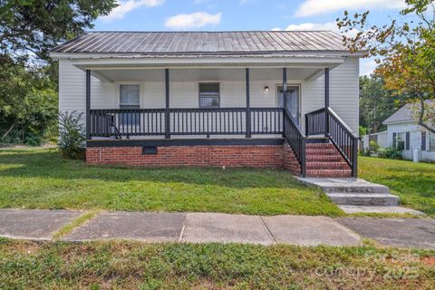 Photo of 128 Doody Avenue, Norwood, NC 28128 (MLS # 4295558) Photo of 128 Doody Avenue, Norwood, NC 28128 (MLS # 4295558)