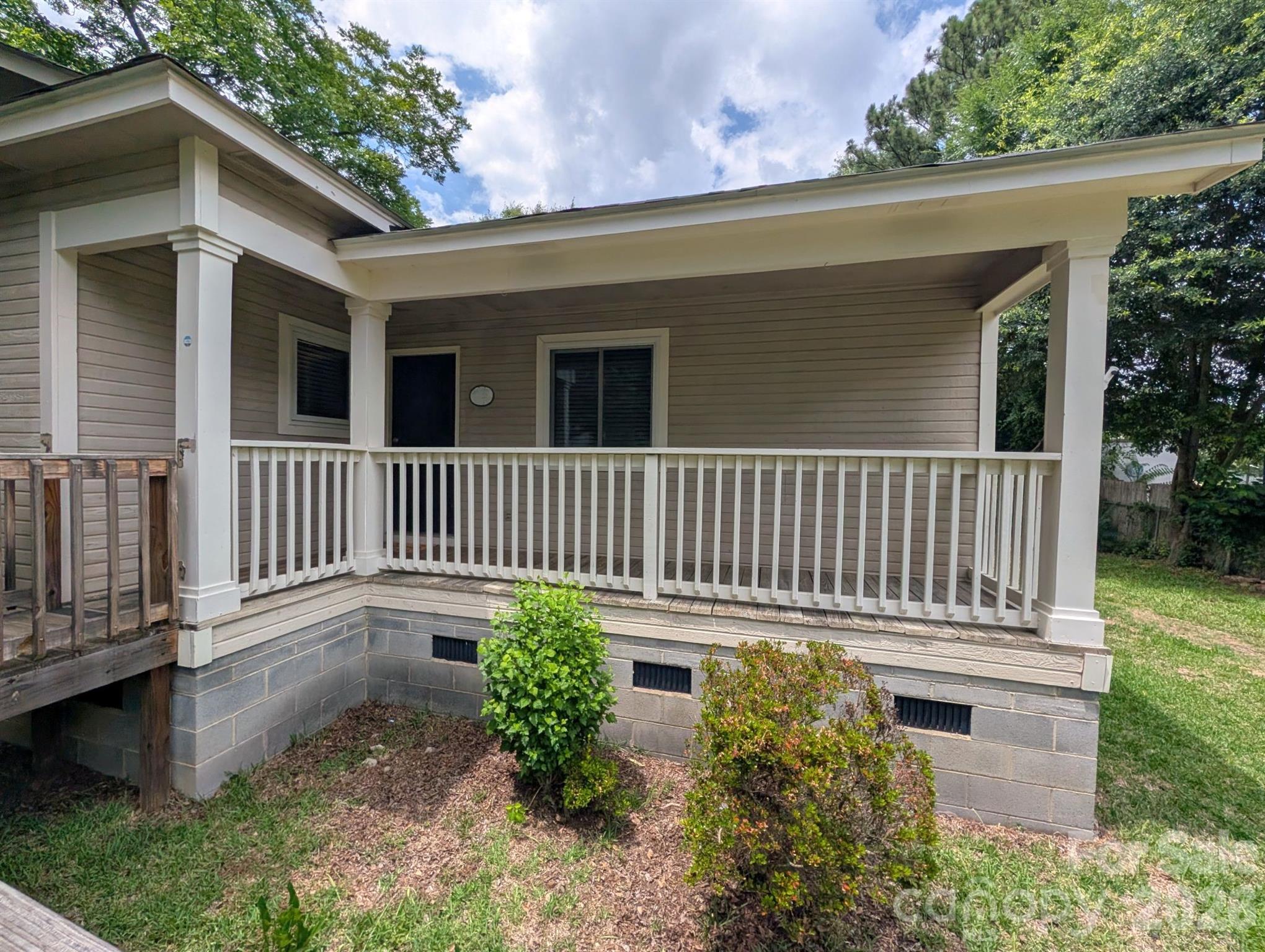 2065 Neely Store Road