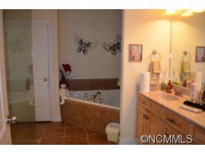 Bonito Ocaso in Crowell Farms - Residential