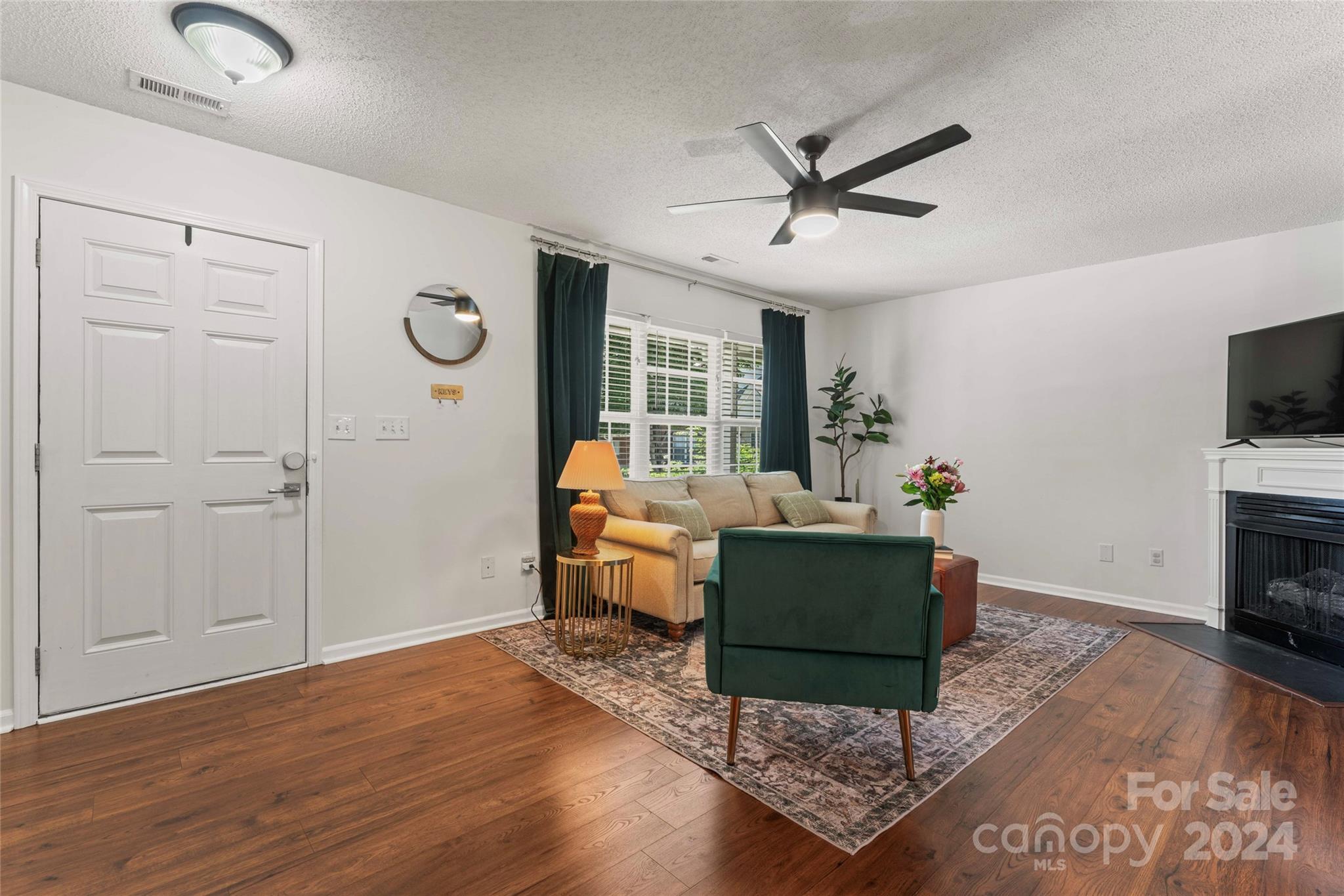 Windsor Trace - Residential