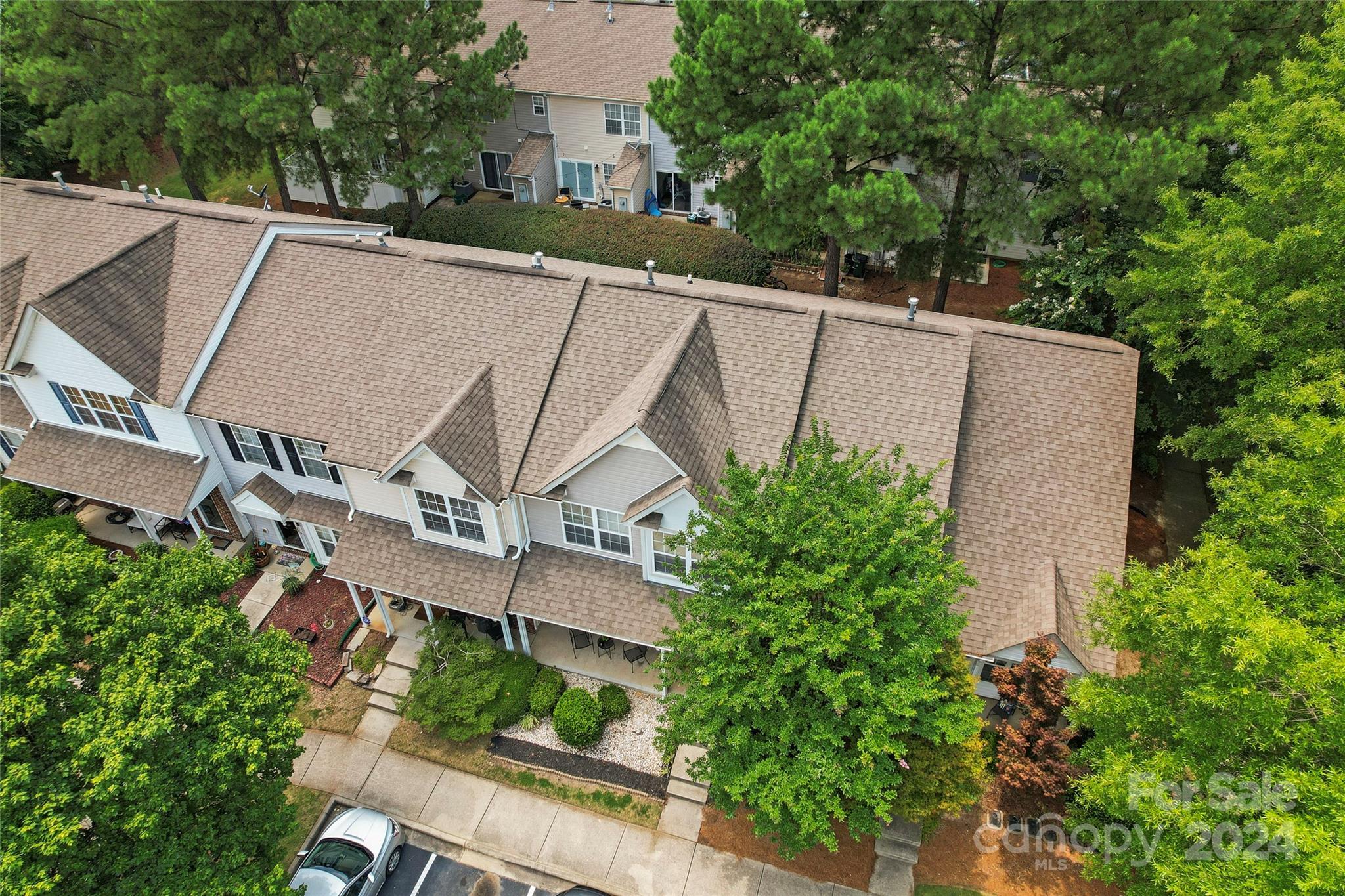 Windsor Trace - Residential