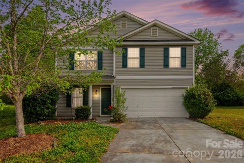 Photo of 2100 Cranberry Woods Court, Charlotte, NC 28208 (MLS # 4366878)