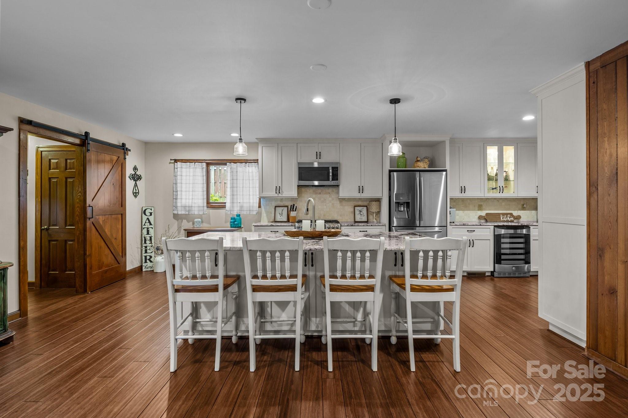 1515 Heatherloch Drive