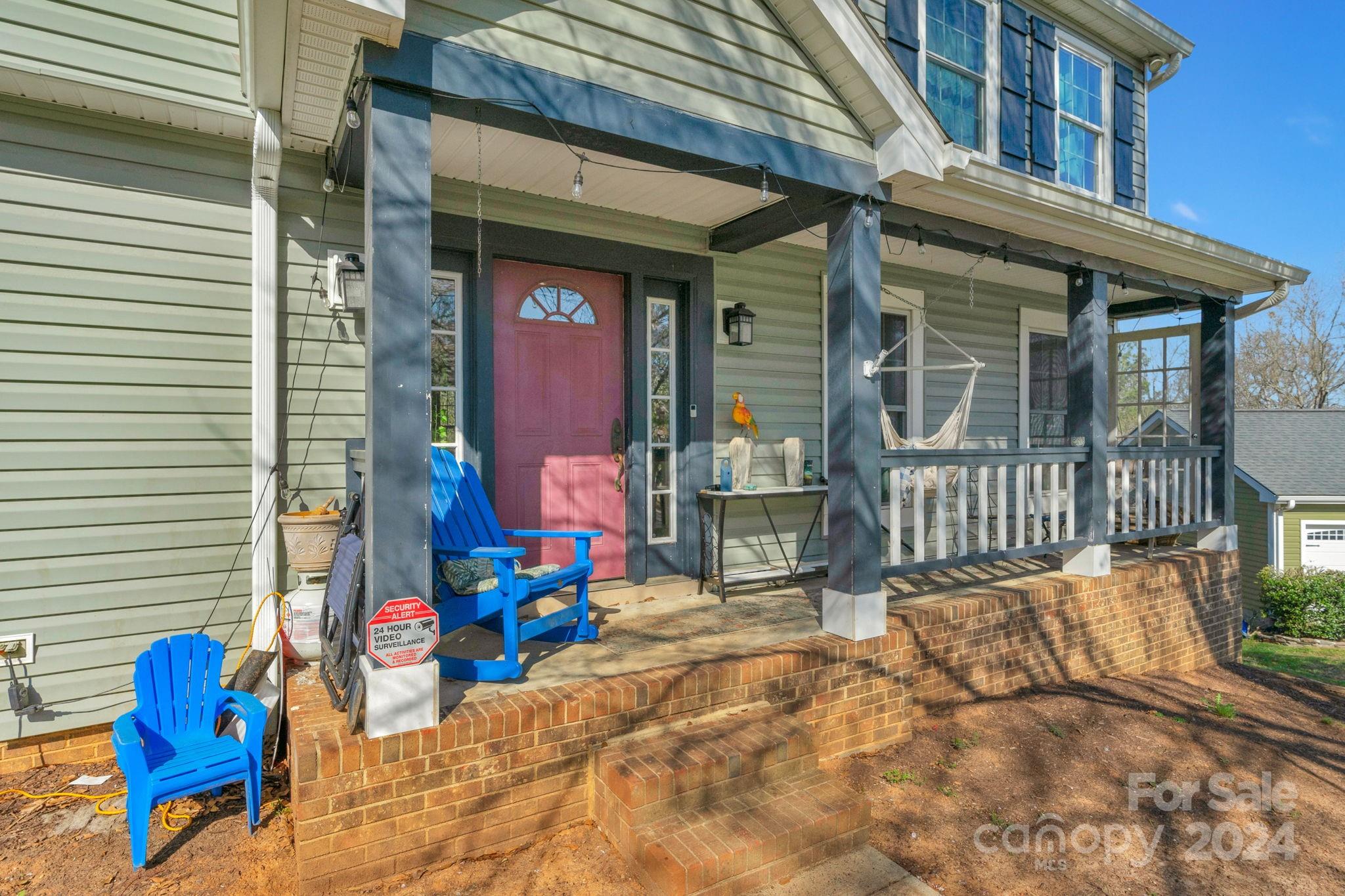 Woodside Falls - Residential