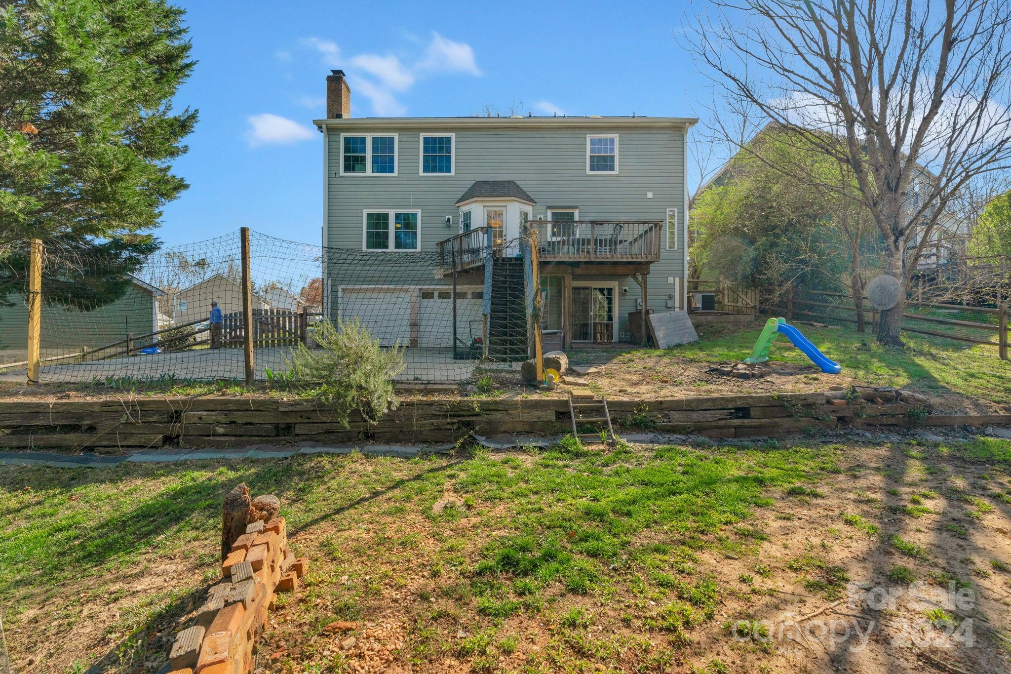 Woodside Falls - Residential