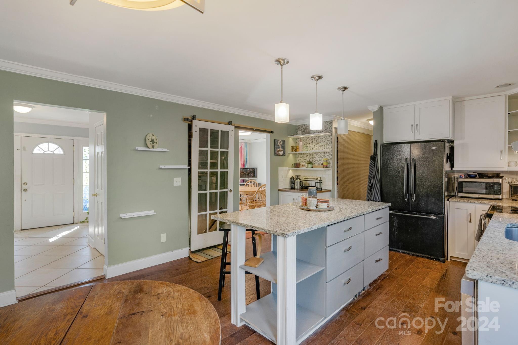 Woodside Falls - Residential