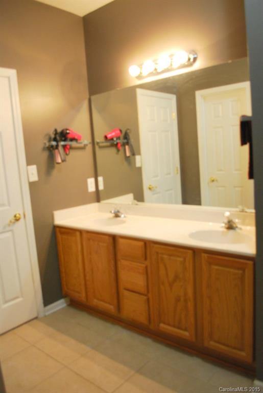 Huntington Place Iii - Residential