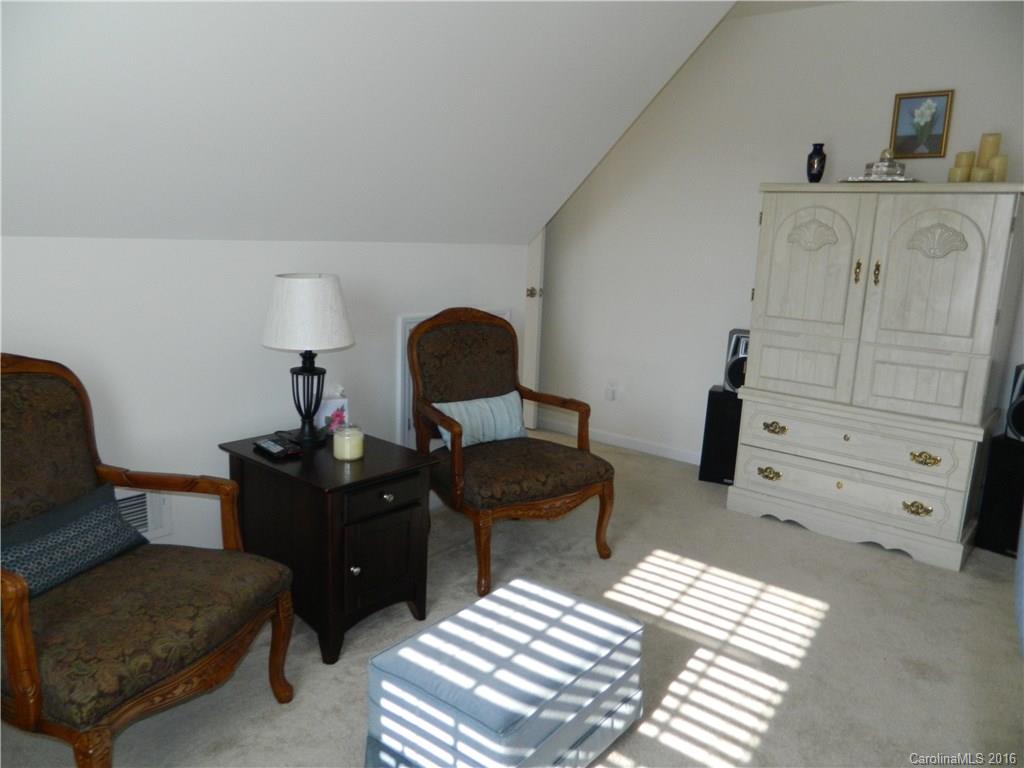 Rhynes Trace - Residential