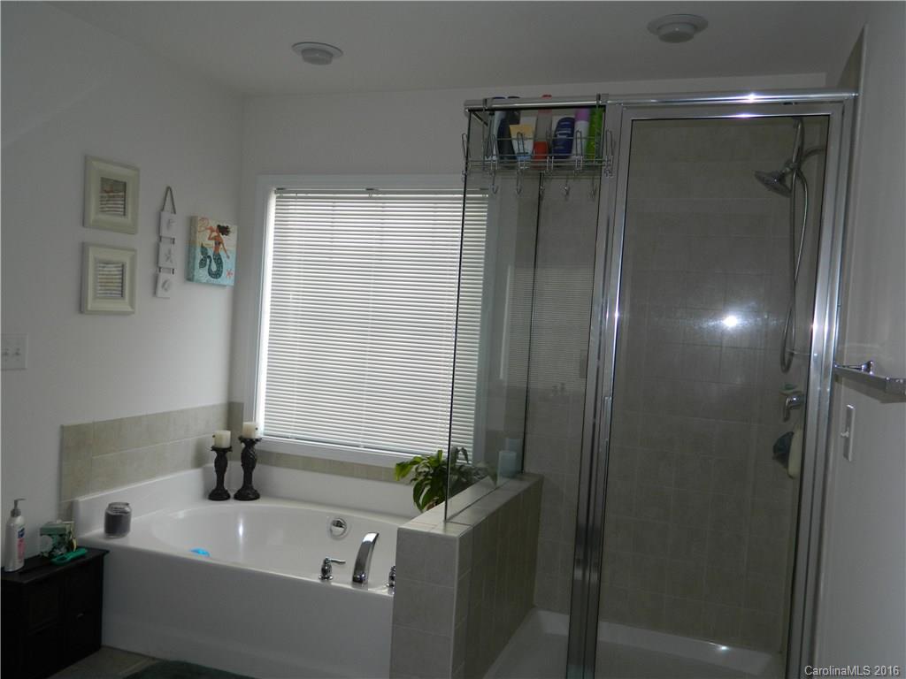 Rhynes Trace - Residential