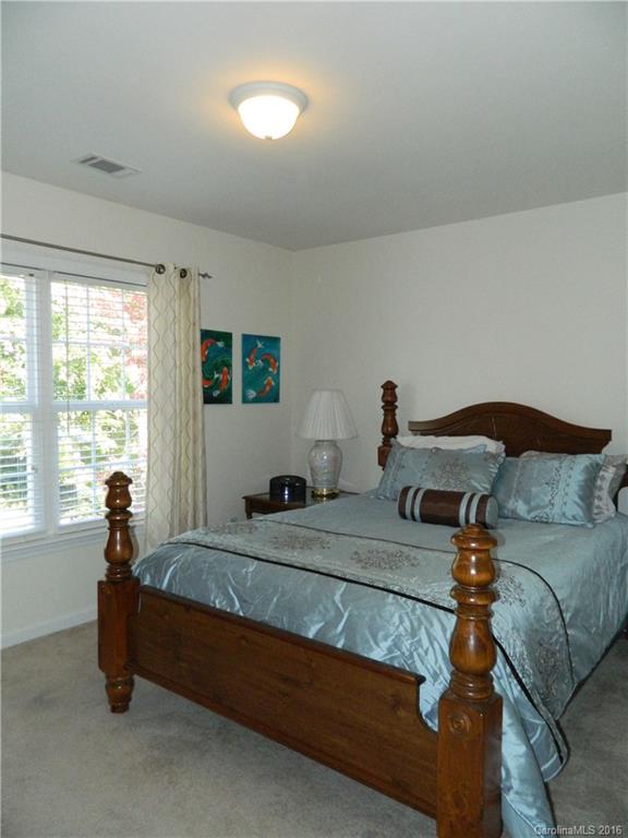 Rhynes Trace - Residential