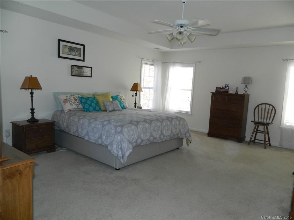 Rhynes Trace - Residential