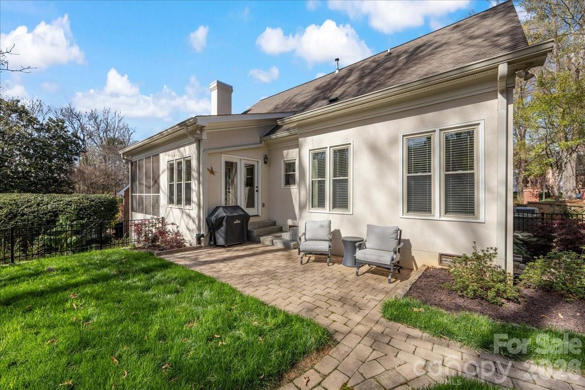 Ivy Hall - Residential