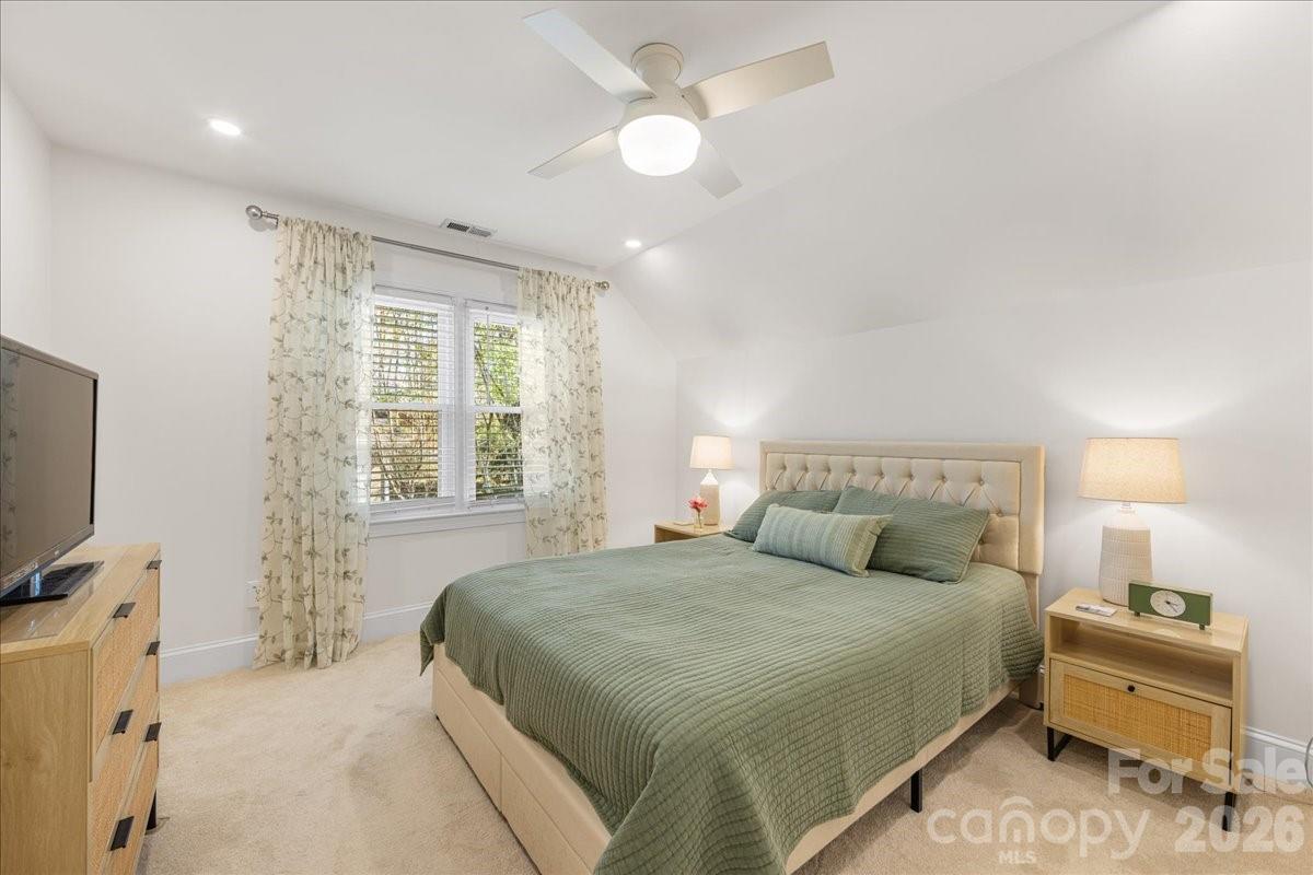 Ivy Hall - Residential