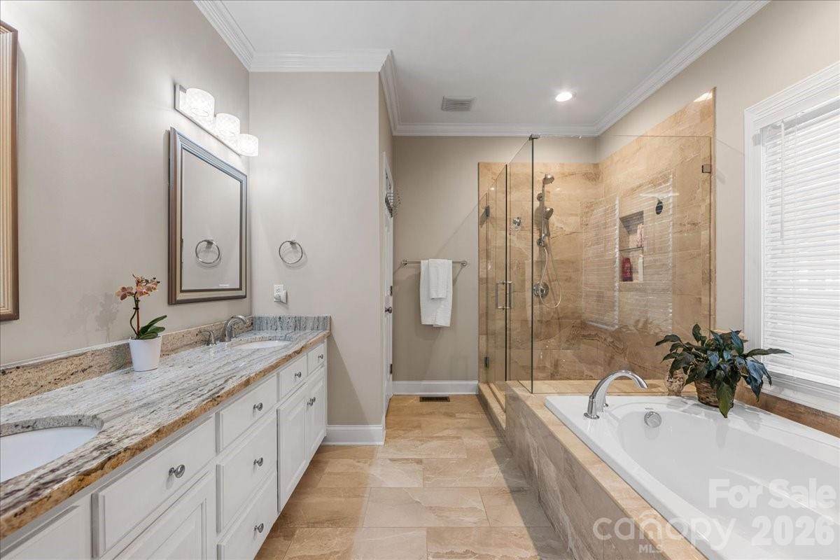 Ivy Hall - Residential