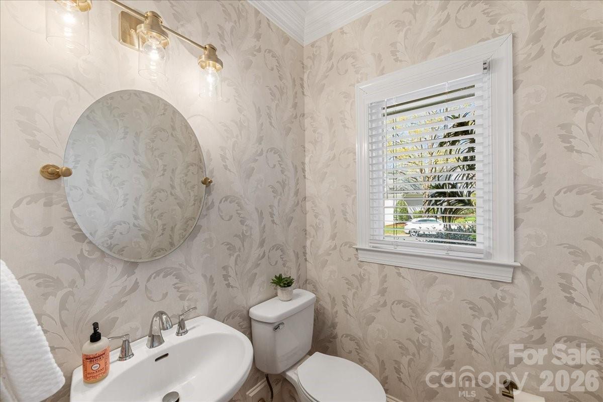 Ivy Hall - Residential