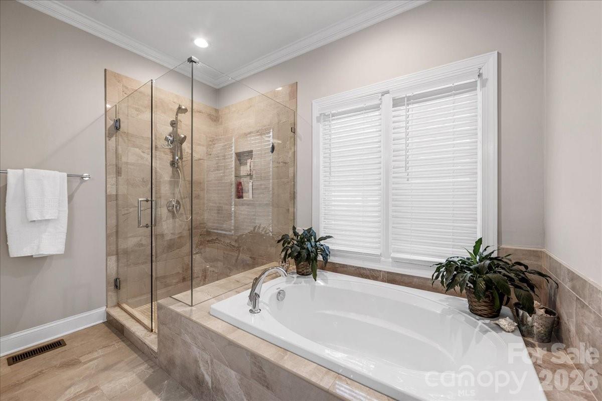 Ivy Hall - Residential