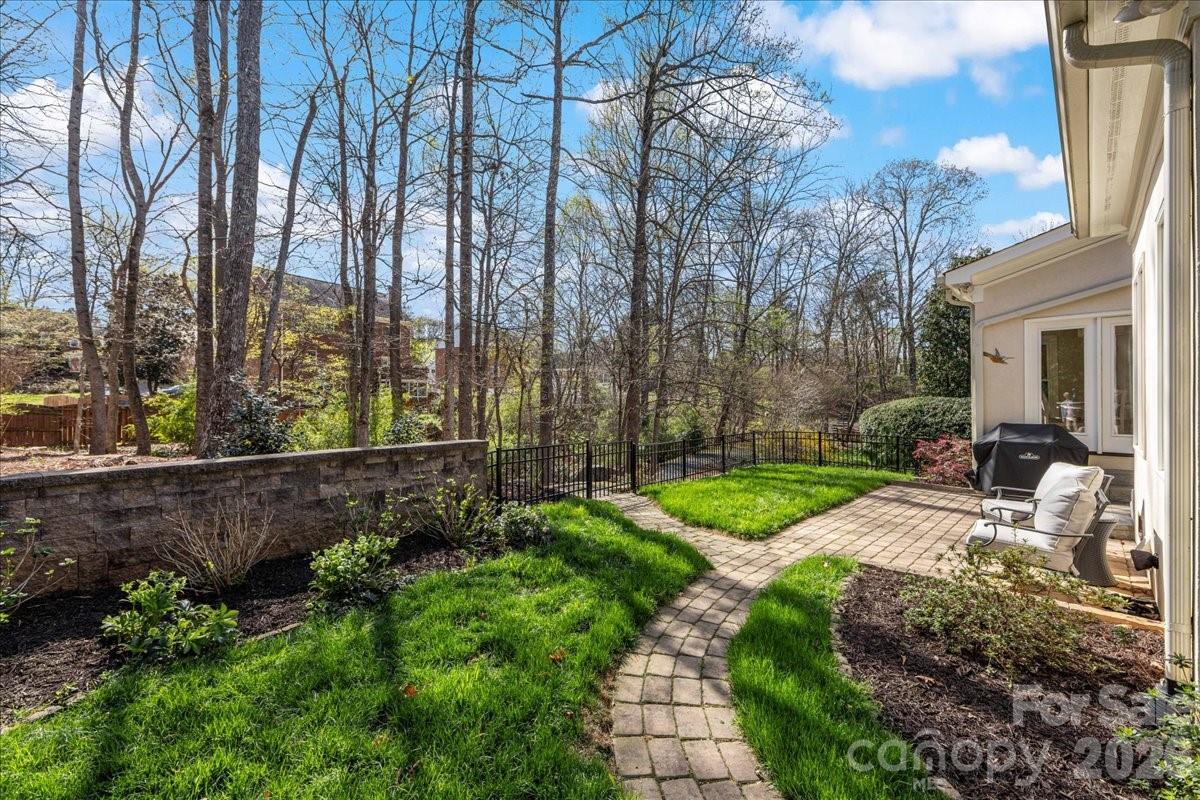 Ivy Hall - Residential