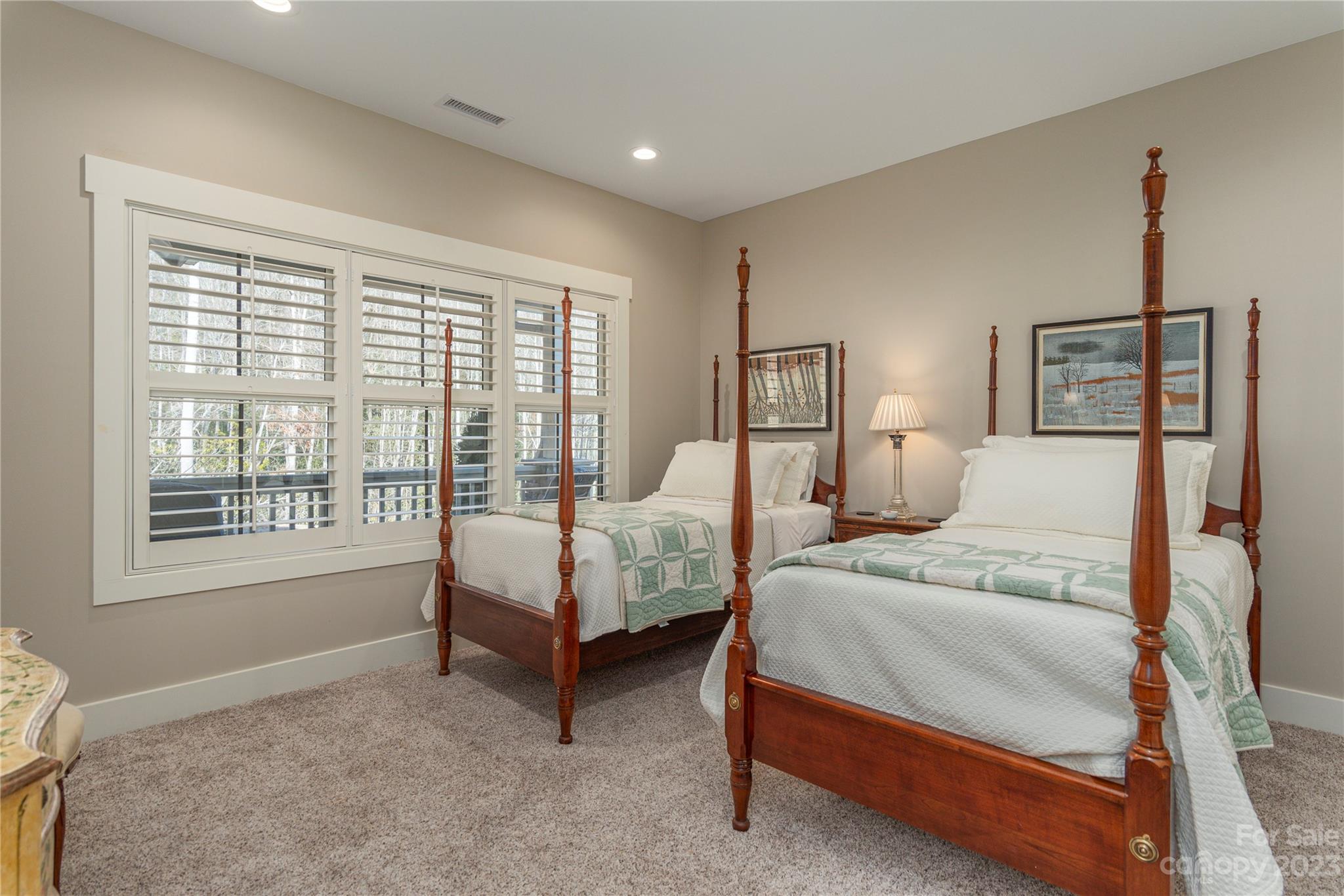 Cummings Cove - Residential