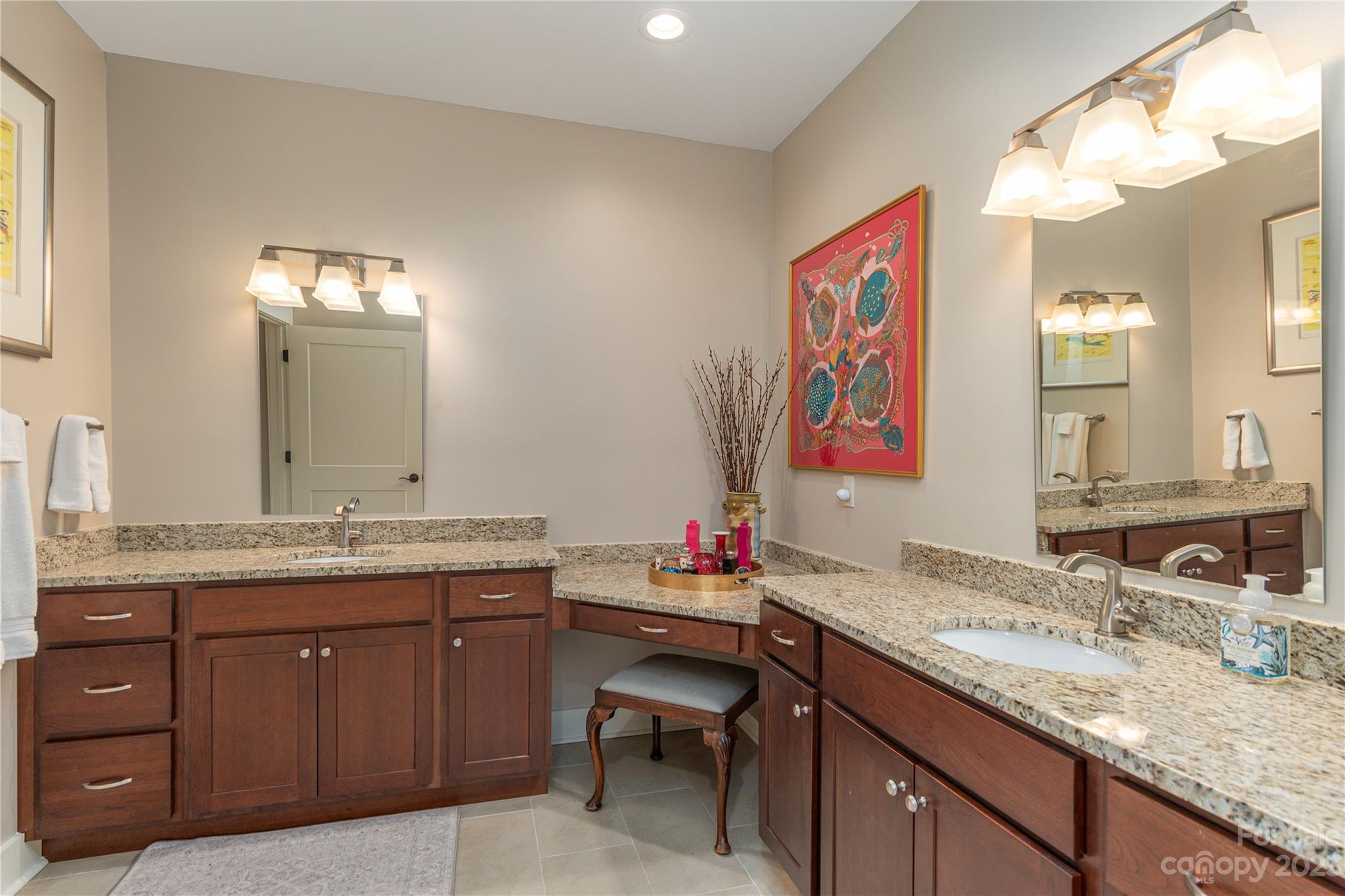 Cummings Cove - Residential