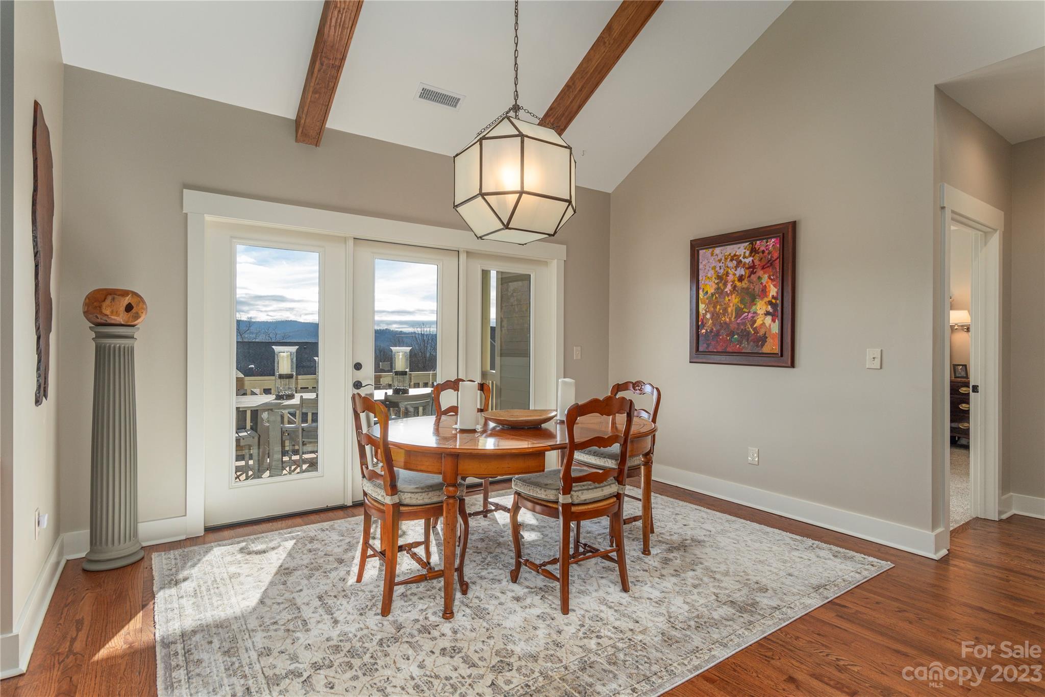 Cummings Cove - Residential