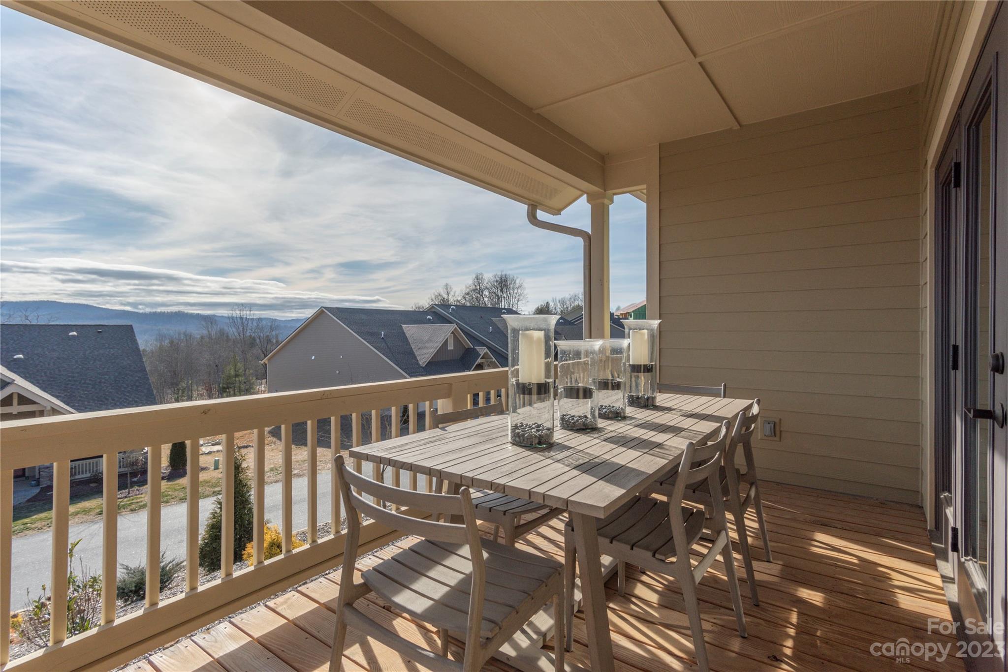 Cummings Cove - Residential